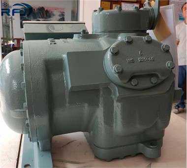 Daļēji hermētisks kompresors 406V Carlyle